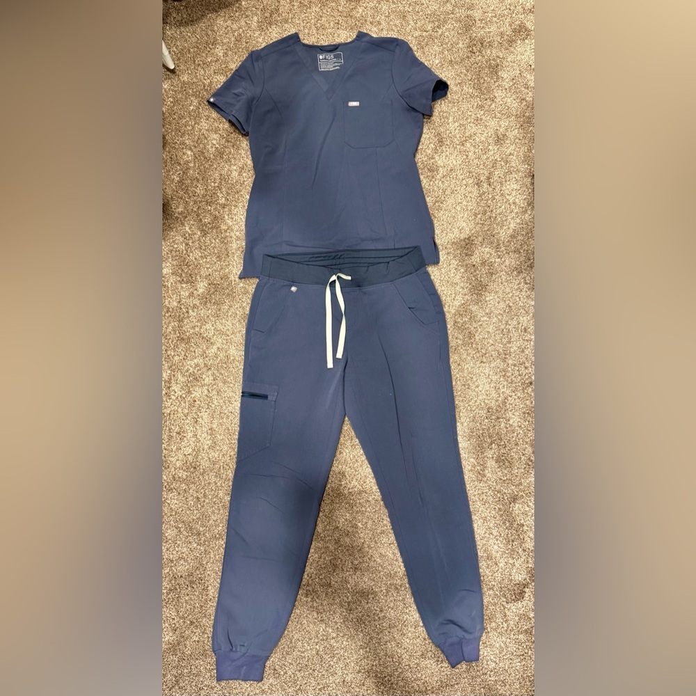Figs Women's Navy Joggers with Drawstring